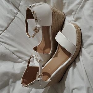 Esprit white wedge heel #013